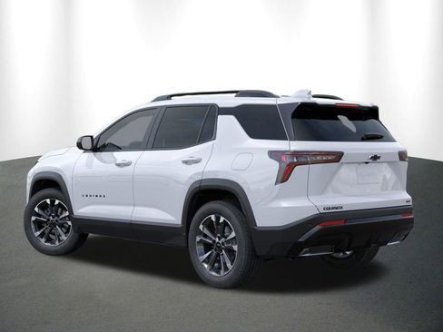 New 2026 Chevrolet Equinox RS w/ Convenience Package III FWD image 4