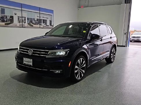 Used 2021 Volkswagen Tiguan SEL Premium R-Line AWD/4WD image 4