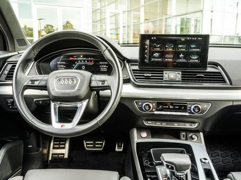 Used 2021 Audi SQ5 Premium Plus w/ Premium Plus Package AWD/4WD image 17