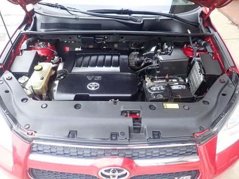 Used 2010 Toyota RAV4 Limited w/ Limited Extra Value Pkg AWD/4WD image 37