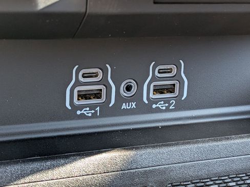 New 2026 RAM 1500 4x4 Crew Cab image 16