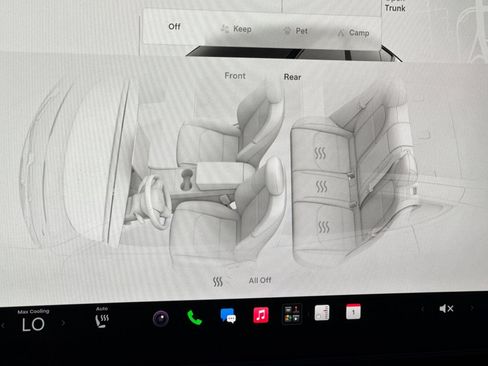 Used 2022 Tesla Model Y Long Range AWD/4WD image 30