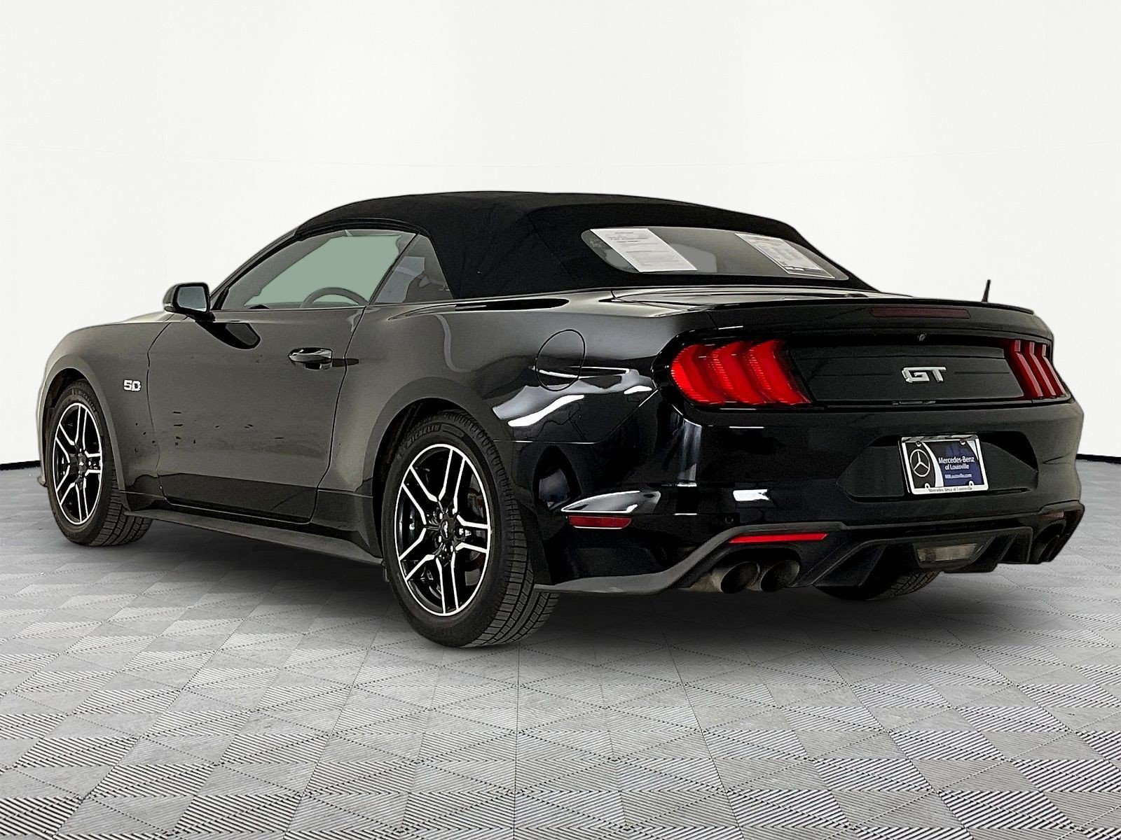 Used 2020 Ford Mustang GT Premium w/ Equipment Group 401A RWD image 4