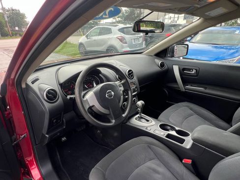 Used 2013 Nissan Rogue S AWD/4WD image 36