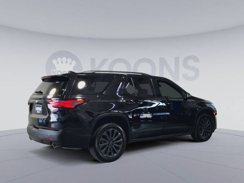 Used 2023 Chevrolet Traverse RS AWD/4WD image 11