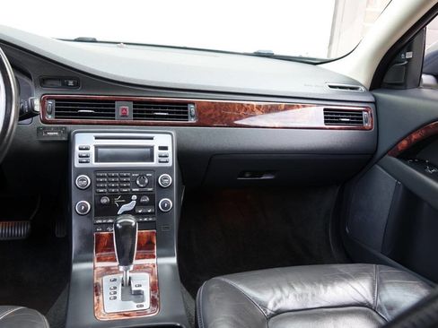 Used 2008 Volvo XC70 3.2 image 72