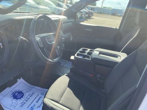 New 2026 GMC Sierra 1500 Pro w/ Pro Value Package image 16