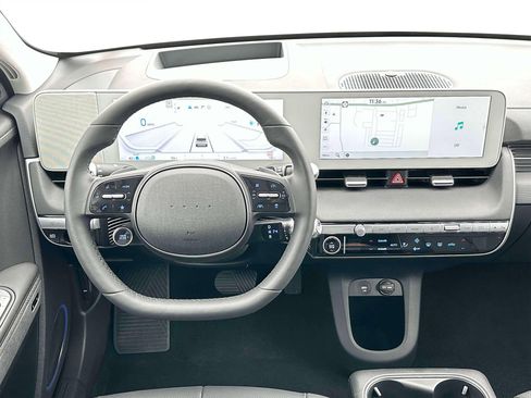 New 2024 Hyundai Ioniq 5 Limited image 17