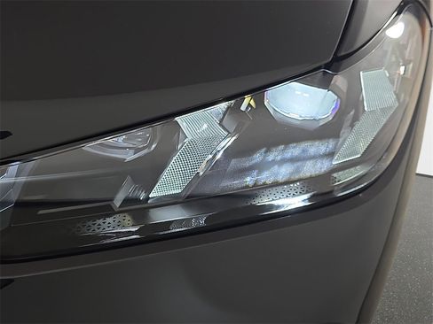 New 2026 BMW X5 xDrive40i w/ M Sport Package image 33