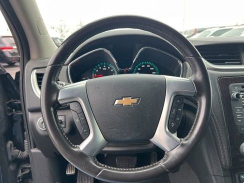 Used 2017 Chevrolet Traverse LT w/ Style and Technology Package image 13