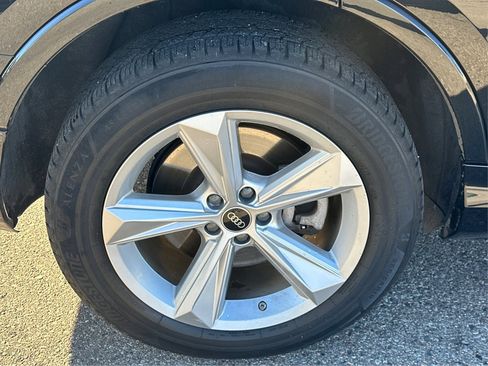 Used 2022 Audi Q7 2.0T Premium image 23