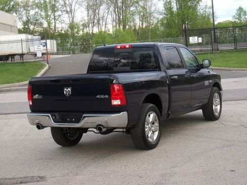 Used 2018 RAM 1500 Big Horn image 13