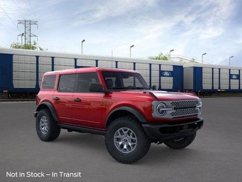 Used 2025 Ford Bronco Badlands AWD/4WD image 32
