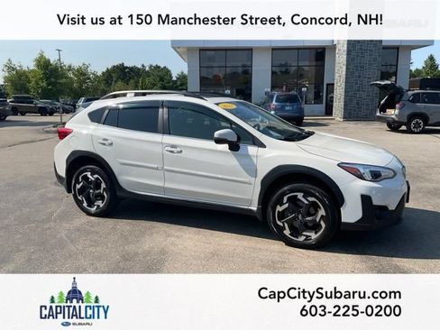 Used 2022 Subaru Crosstrek 2.5i Limited w/ Moonroof Package 2 AWD/4WD image 1
