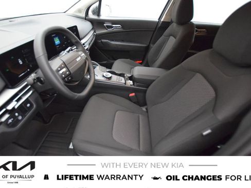 New 2026 Kia Sportage LX image 10
