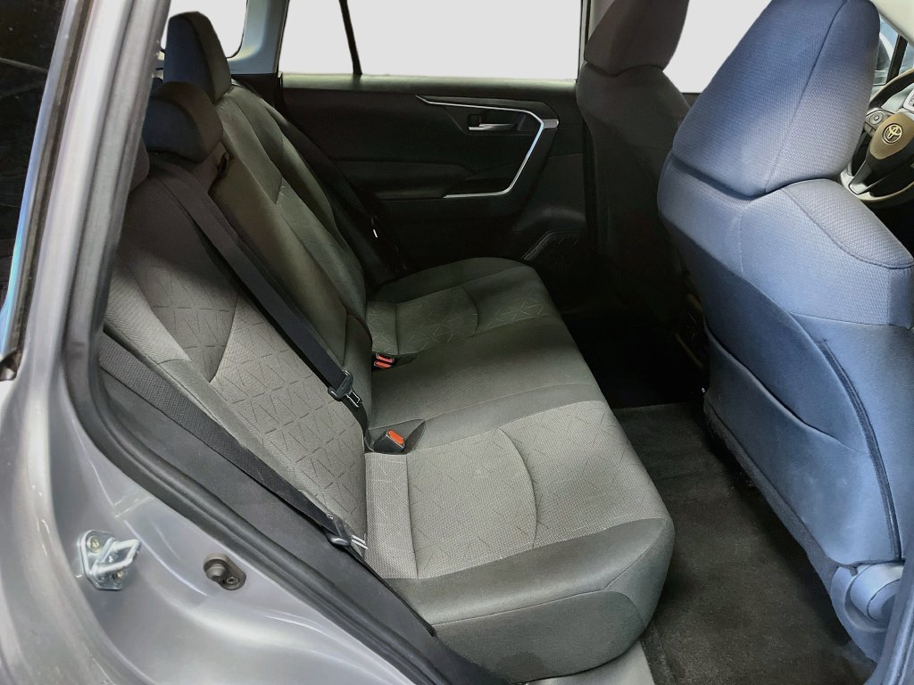 Used 2024 Toyota RAV4 XLE AWD/4WD image 26