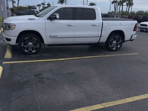 Used 2019 RAM 1500 Limited image 1