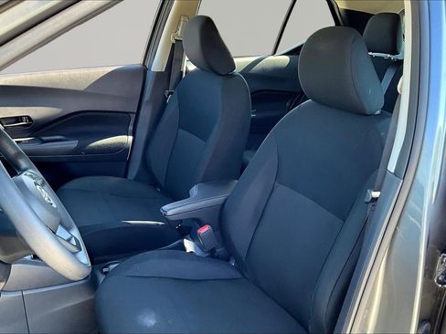 Certified 2025 Nissan Kicks Play S FWD image 21