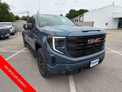 New 2026 GMC Sierra 1500 Elevation w/ Elevation Premium Package
