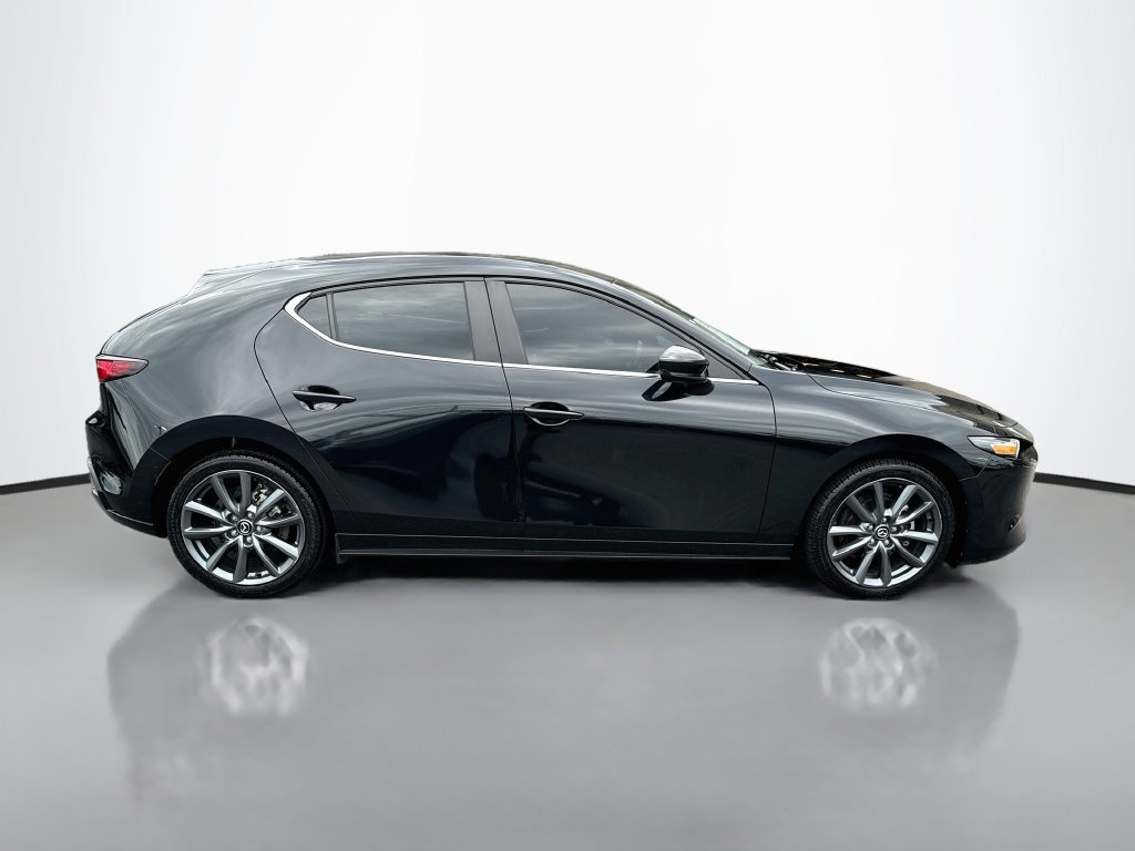 Used 2022 MAZDA MAZDA3 s FWD image 8