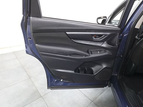 Used 2024 Subaru Ascent Premium w/ Convenience Package image 22