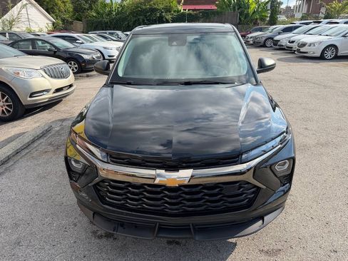 Used 2025 Chevrolet TrailBlazer LS FWD image 10