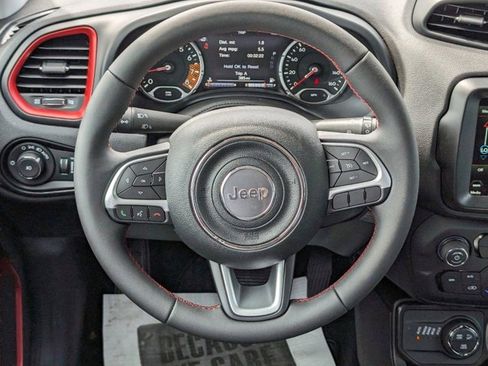 New 2023 Jeep Renegade Trailhawk image 19