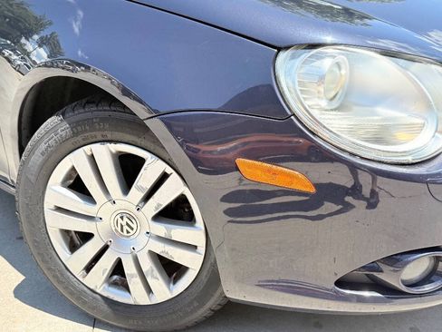 Used 2008 Volkswagen Eos Komfort FWD image 3
