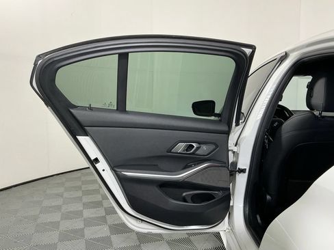 Used 2020 BMW 330i Sedan RWD image 24