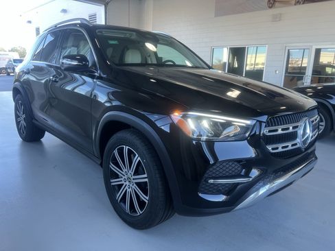 Certified 2025 Mercedes-Benz GLE 450e 4MATIC image 6