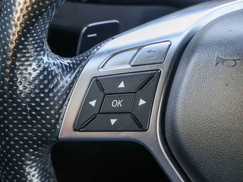 Used 2014 Mercedes-Benz E 350 Cabriolet image 33