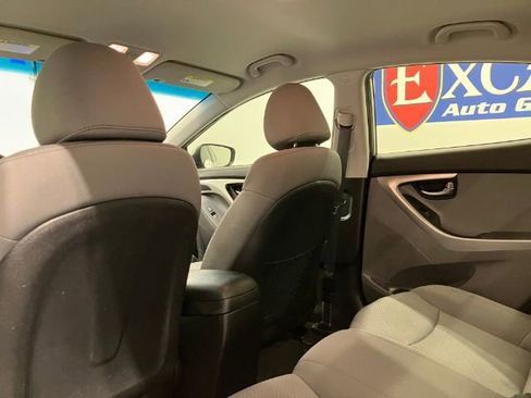 Used 2019 Hyundai Elantra Value Edition image 32