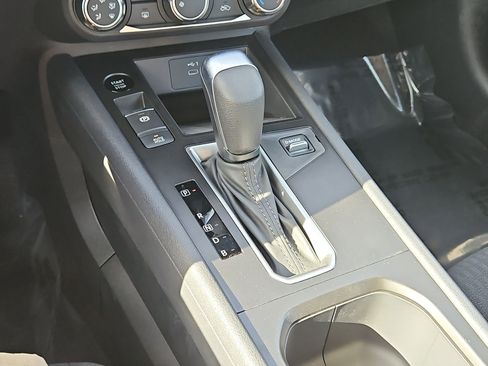 New 2026 Nissan Kicks S image 18