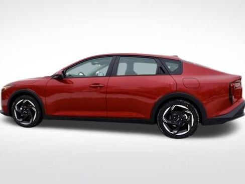 Certified 2025 Kia K4 EX image 9