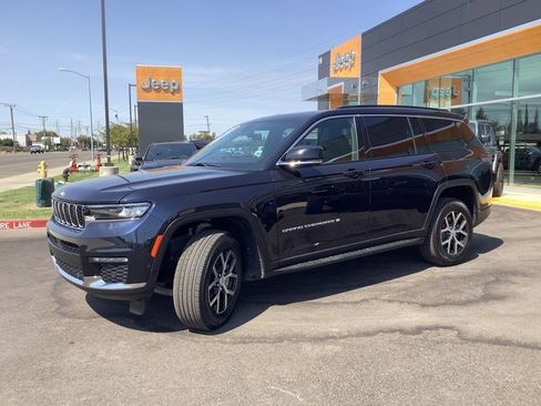 Used 2024 Jeep Grand Cherokee L Limited w/ Luxury Tech Group II image 5