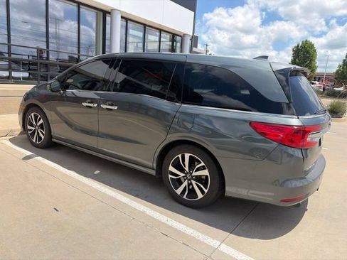 Used 2020 Honda Odyssey Elite image 5
