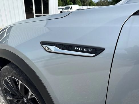 Used 2024 MAZDA CX-90 Plug-In Hybrid w/ Premium Pkg AWD/4WD image 12