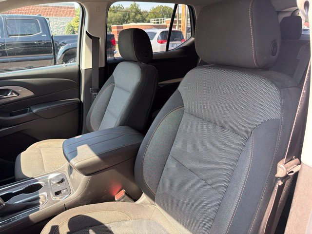 Used 2019 Chevrolet Traverse LT w/ LPO, Cargo Package AWD/4WD image 16
