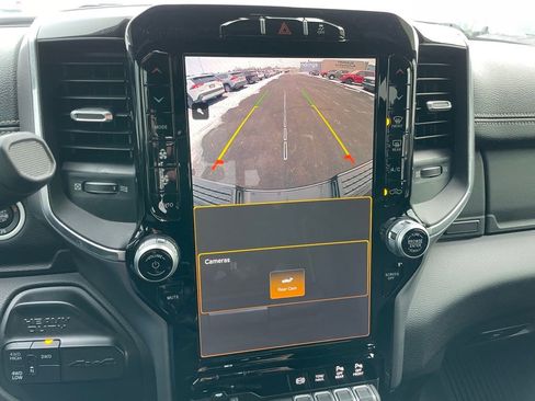 Used 2023 RAM 2500 Laramie w/ Night Edition image 20