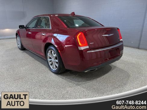Used 2018 Chrysler 300 Limited w/ Safetytec Plus Group AWD/4WD image 6