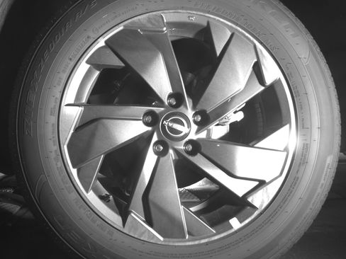 Used 2025 Nissan Rogue SV image 14