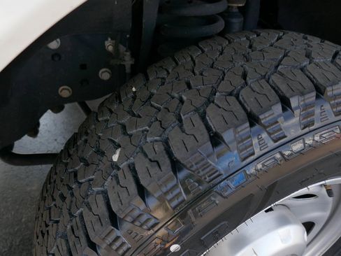 Used 2022 Ford F350 XL w/ Power Equipment Group image 14