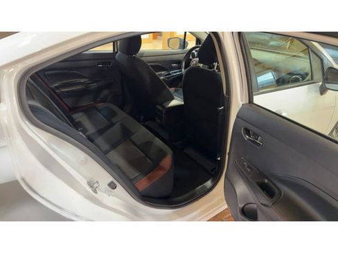 Used 2024 Nissan Versa SR image 16