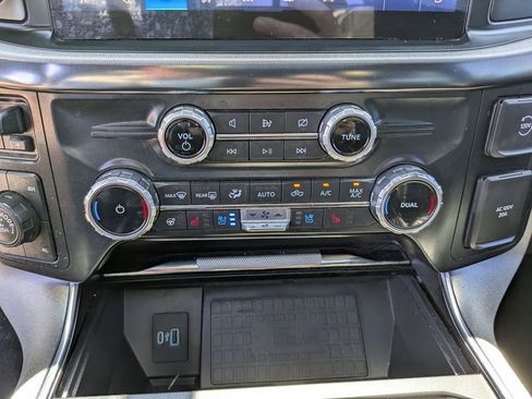 Used 2022 Ford F150 Platinum w/ Equipment Group 701A High image 28