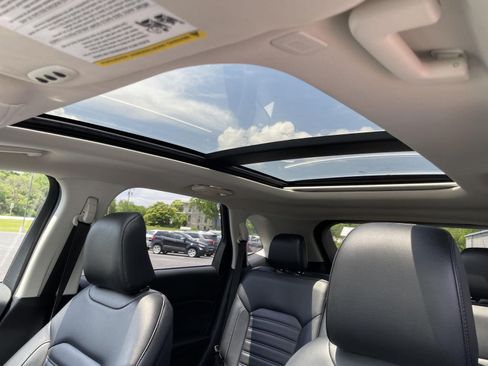 Certified 2023 Ford Edge SEL w/ Convenience Package AWD/4WD image 18