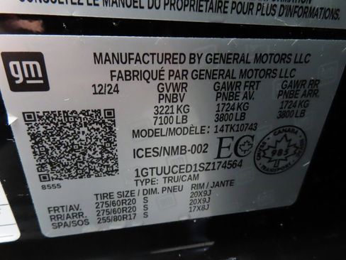 Used 2025 GMC Sierra 1500 Elevation image 68