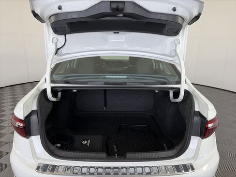 Used 2021 Volkswagen Jetta FWD image 14