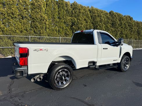 Used 2024 Ford F350 XL w/ 360-Degree Camera Package image 7