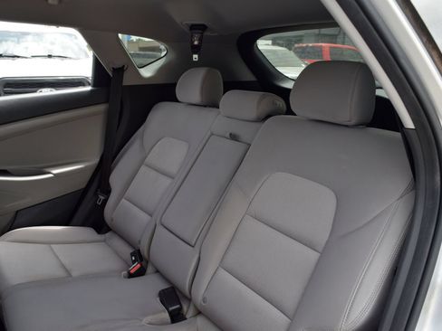 Used 2018 Hyundai Tucson SEL AWD/4WD image 18
