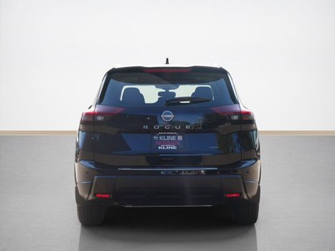 New 2026 Nissan Rogue SV w/ SV Premium Package image 3